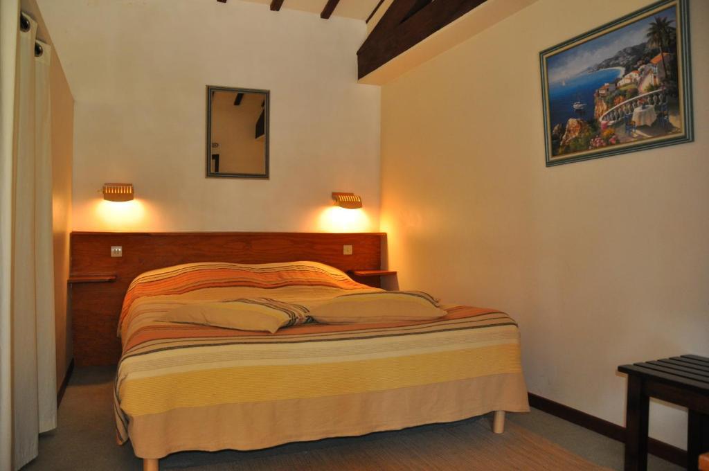 Hotel La Cigalière Le Beausset Camera foto